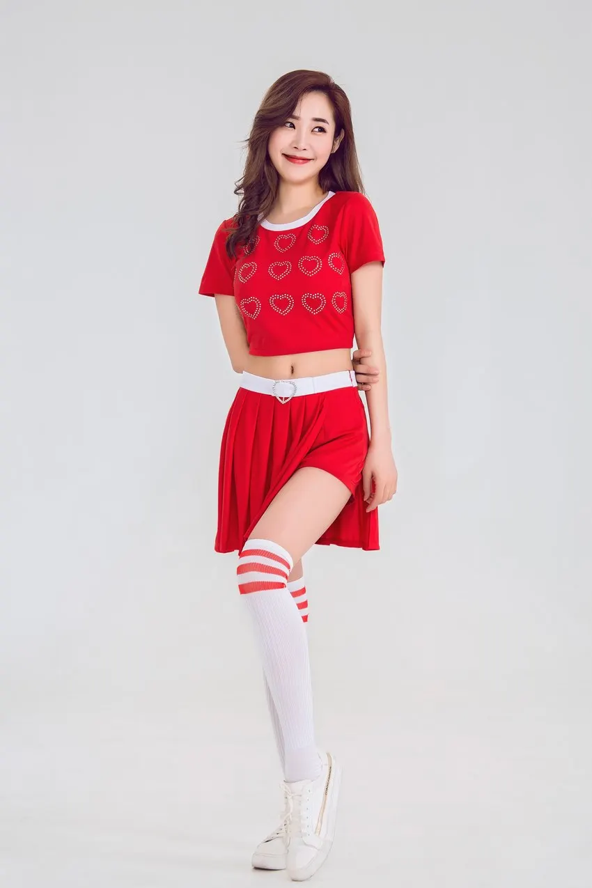 1 комплект для девочек старшей школы костюм чирлидерши+ носки Униформа Чирлидера Костюм Чирлидера красный, белый сексуальный команда; Одежда для танцев