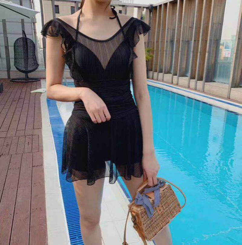 

2019 Sexy Female Retro V Neck Black Swimsuit One Piece Ruffled Push Up Padded High Waist Swimwear Women