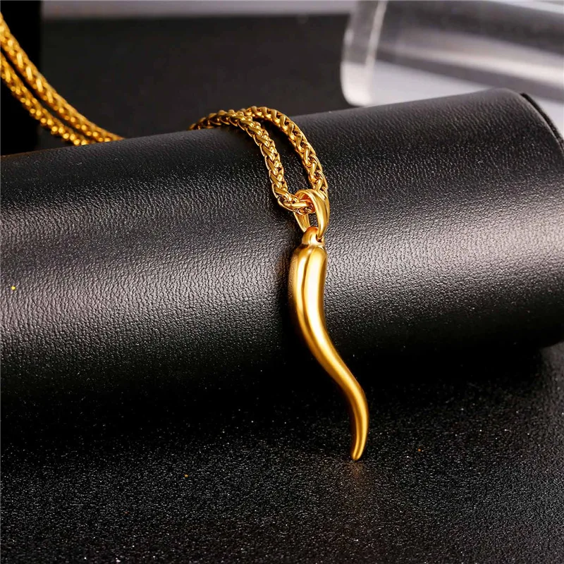 U7 Italian Horn Necklace Amulet Gold 