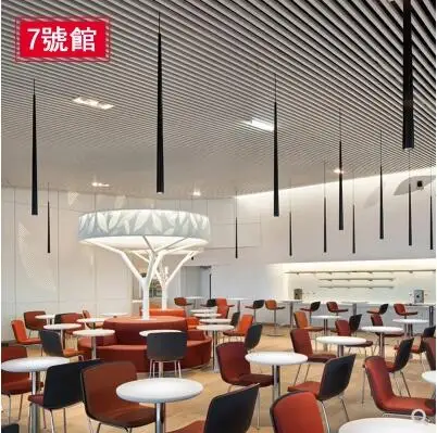 L дуплексная лестница коническая длинная люстра творческая личность гостиная