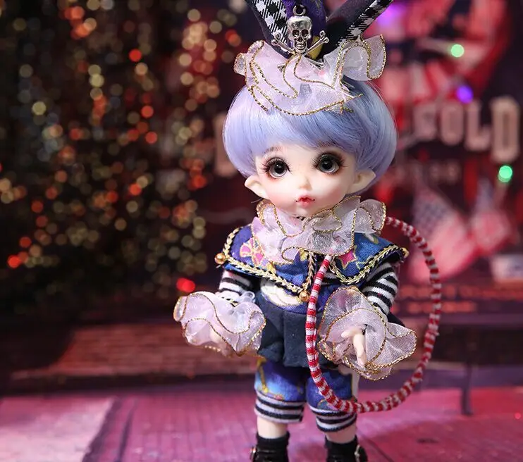 

Free shipping . 1/8 bjd doll zio two face