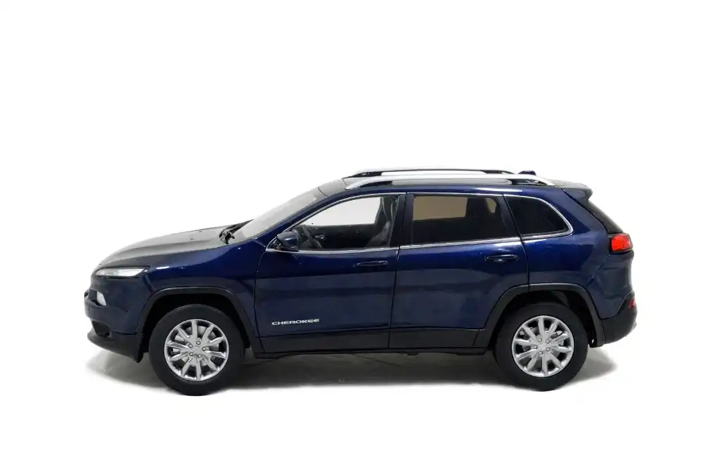 1 18 1 18 1 18 Scale Jeep Cherokee 15 Blue Static Simulation Diecast Alloy Model Car Diecasts Toy Vehicles Aliexpress