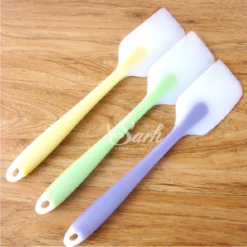 

T0200 1 Pcs High Quality Food Grade Silicone Transparent Scraper Cream Spatula Spoon Mold for Kitchen Baking Decoration and Tool