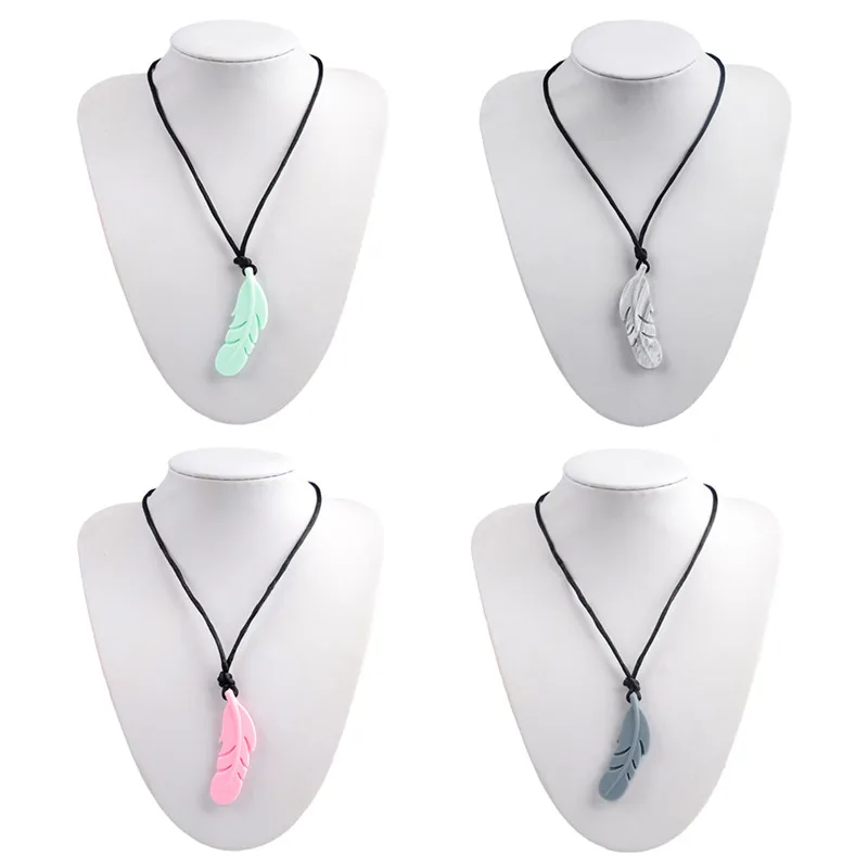 

Baby Teether Feather Shape Necklace Pendant for Teeth Grinding Women's Food Grade Silicone Necklace For Baby Safety Teething Toy