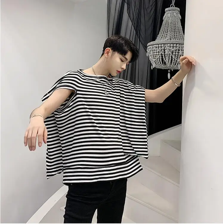 M-xl! Раннее лето модные модели асимметричный дизайн свободная полосатая футболка tide бренд мужская индивидуальность короткий рукав t