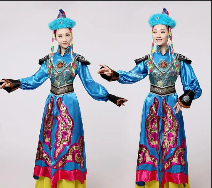 traditional mongolian dress