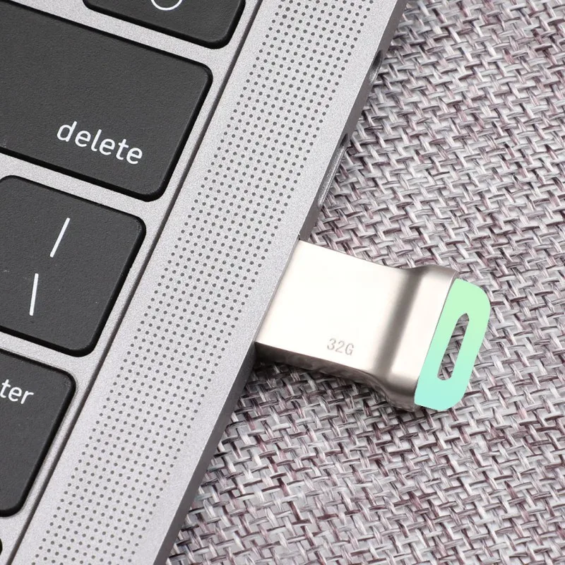 Новый мини металлический USB флэш-накопитель USB 3,0 Флешка u-диск с хвостовой подсветкой 32G Мини Портативный подключи и играй