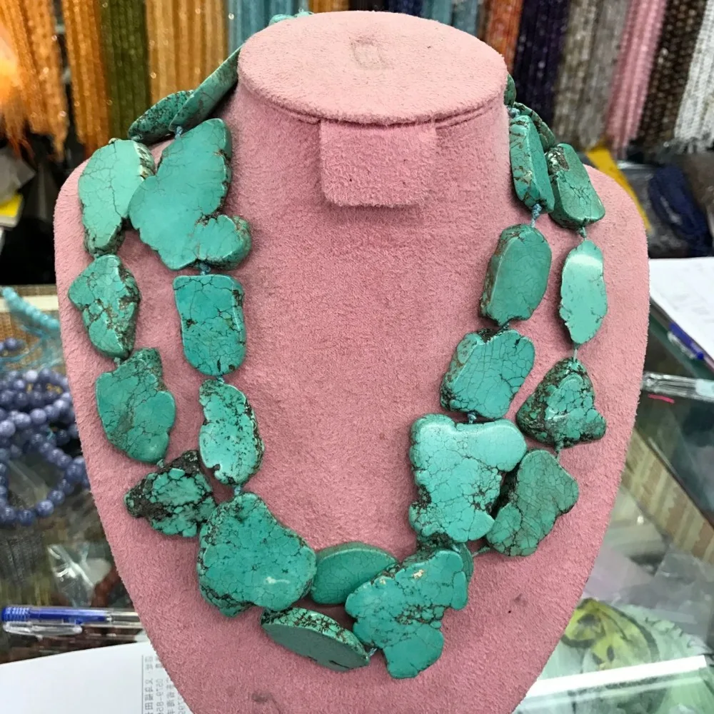 

Fantastic Huge Multilayer Synthetic Turquoises Necklace Baroque Sheets Chunky Flake Summer Irregular Necklace Jewelry Hot Sale