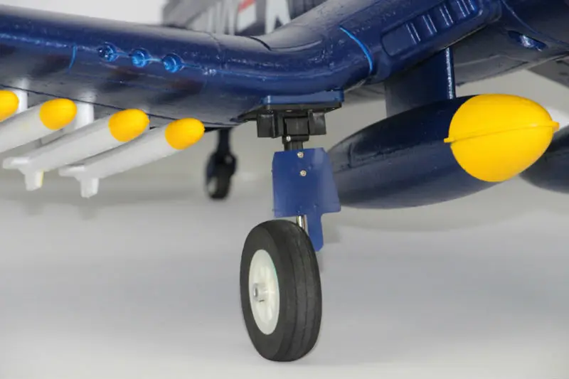 f4u-rc-warbird-2