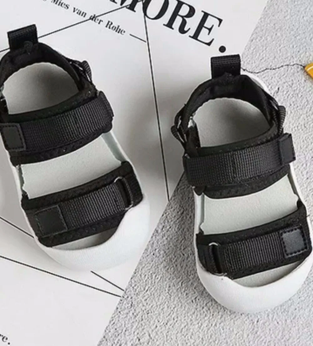 2-3 year old children's shoes with postage |