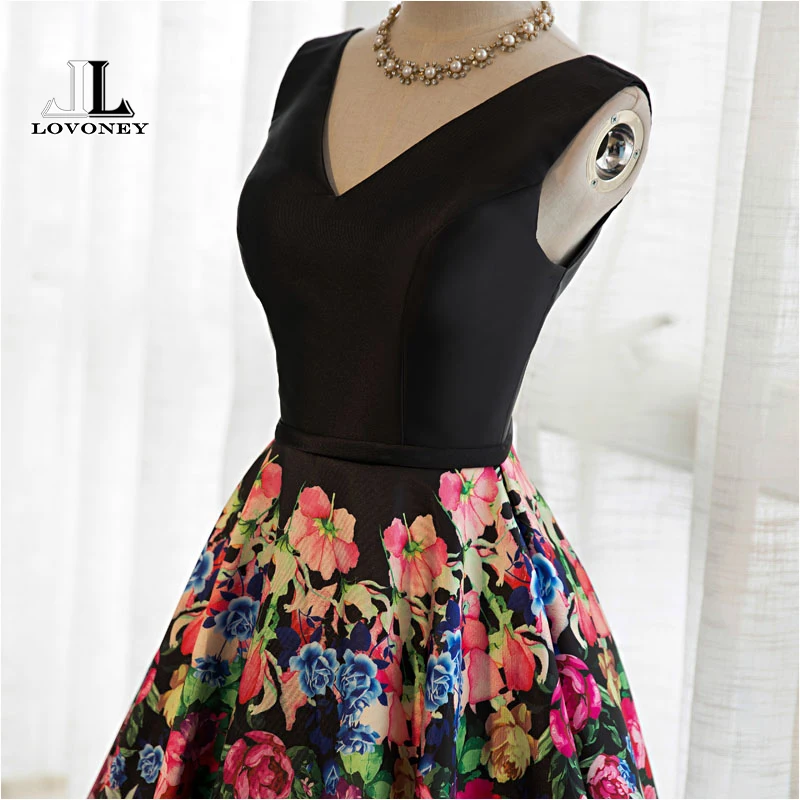 LOVONEY Evening Dresses Long A Line V Neck Sexy Formal Dress Flower Pattern Satin Party Dresses Evening Gown Lace-Up Back M242