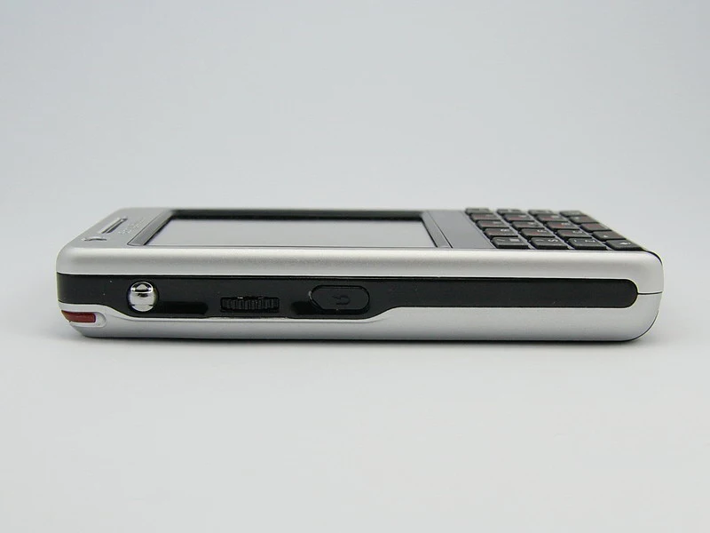P1 100% Original Unlocked Sony Ericsson P1 P1i