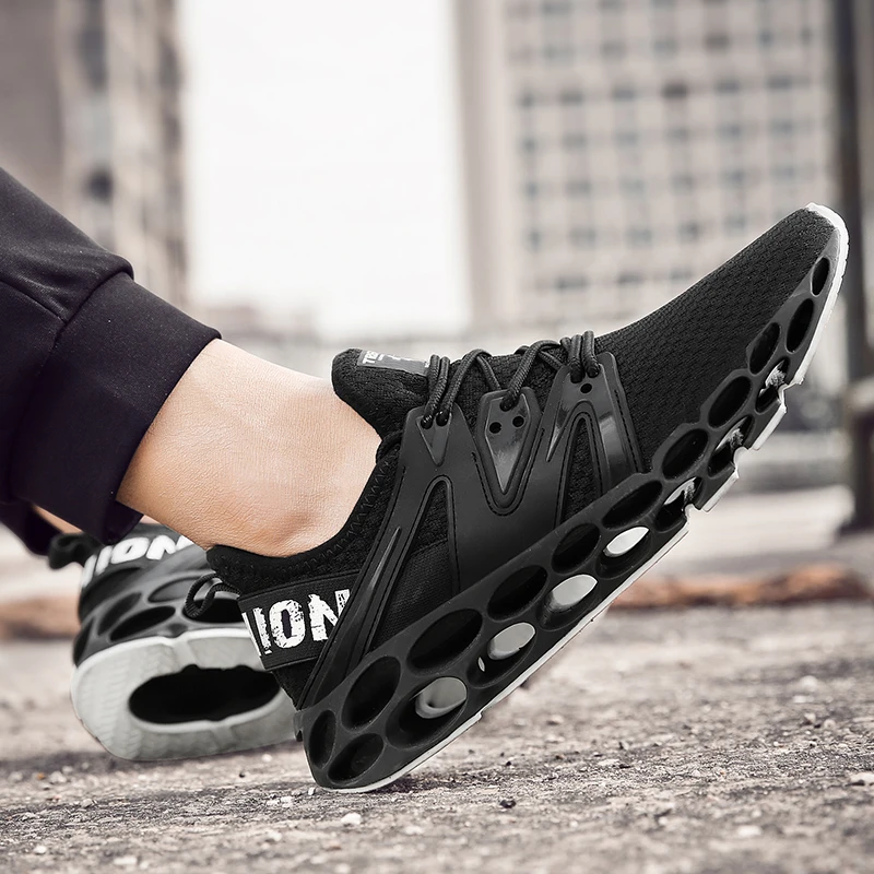 Black (7)