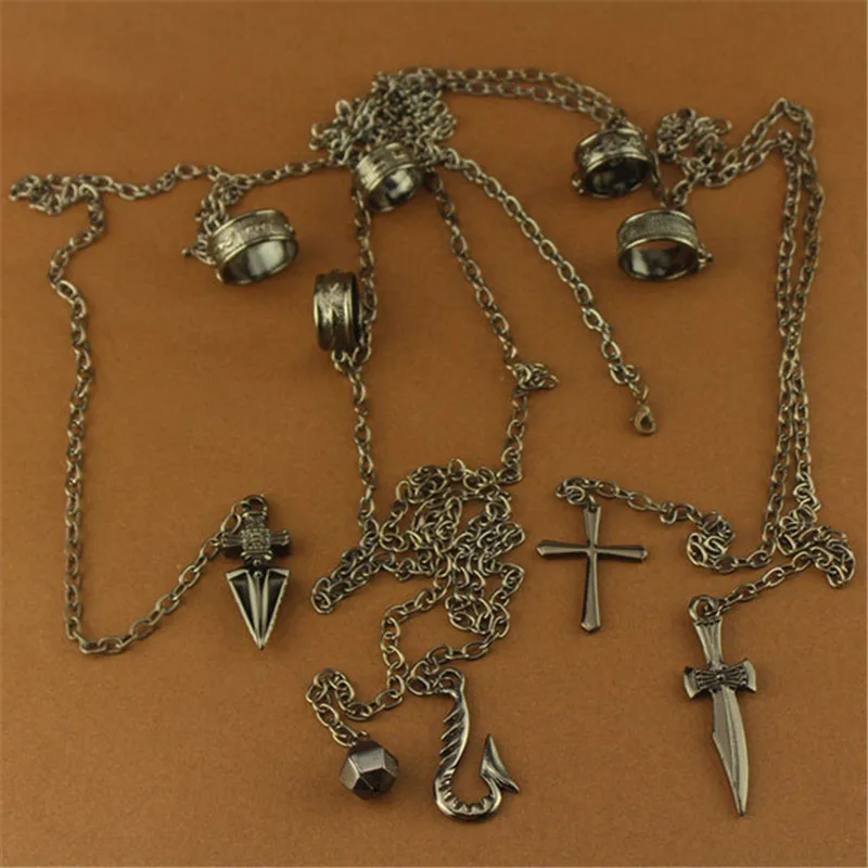 

Gift Ring hand chain Bracelet hunter Kurapika darts finger ring Chain Kirsite Necklace black Pendant harley Collection model toy