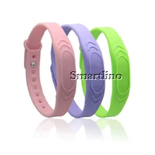 100 шт./лот датчик приближения силиконовый браслет rfid многоразовые ISO14443A 13,56 МГц Пассивный водонепроницаемый браслет рчид с F08 чип для бассейна