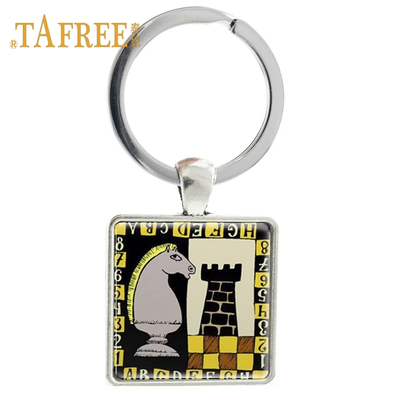 

TAFREE Vintage I Love Chess Keychain Gift Kid Toy Chess Key Ring International Chess car keyring for men key chain jewelry CH57