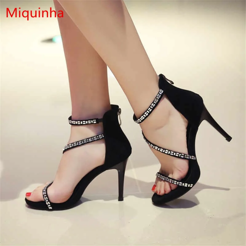

Miquinha Narrow Band Hallow Out Women Sandals Sexy High Thin Heel Gladiator Crystal Embellished Lady Super Star Runway Shoes