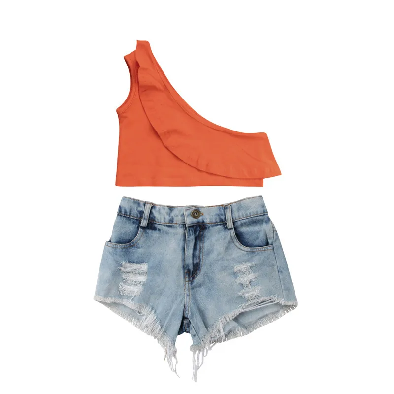 Летний комплект для маленьких девочек; короткий топ с открытыми плечами; футболка+ рваные джинсовые шорты; комплект одежды из 2 предметов