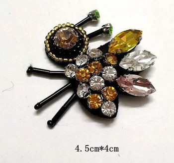 

Bees Crystal Bead Brooch Patches Applique Vintage Embroidered Fabric Sew On Patch Fashion Clothing Shoes Bags Decoration