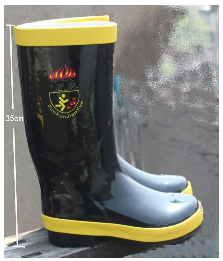 anti slip rain boots