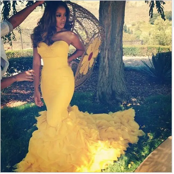 Yellow Wedding Dress 2017 Hote Sweetheart Sleeveless Organza Yellow Wedding Dress 2017 Hote Sweetheart Sleeveless Organza Tulle Tiered Mermaid Gown