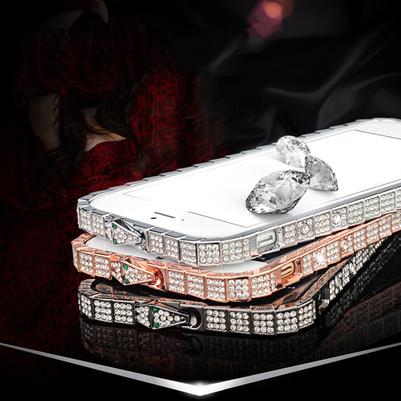 Para iPhone X XR XS Max funda de lujo Bling diamante parachoques para iPhone 8 7 6 6 S Plus marco de Metal con incrustaciones de serpiente de diamantes de imitación brillante