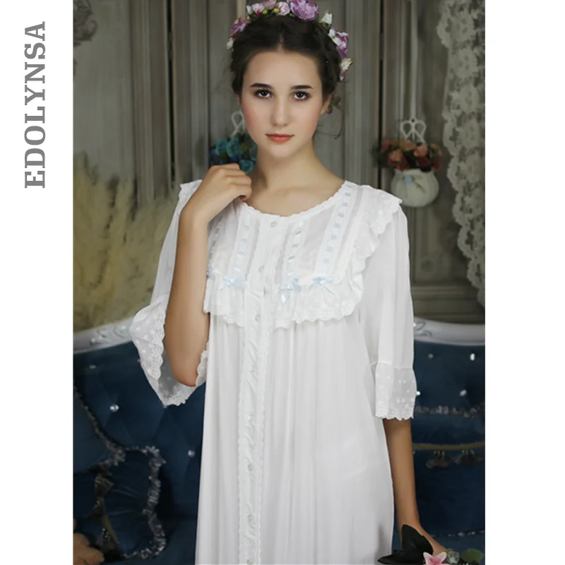 chemise de nuit romantique victorienne