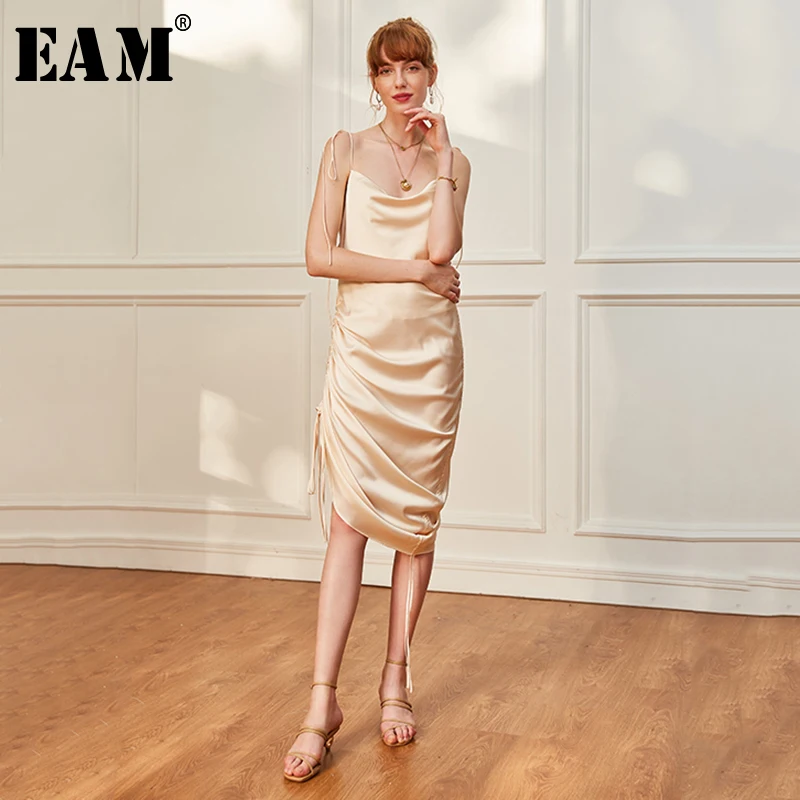

[EAM] 2019 New Spring Summer Spaghetti Strap Apricot Drawstring Backless Irregular Split Temperament Dress Women Fashion JW512