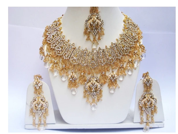 Нежный индийский ювелирный набор, этнические роскошные аксессуары, ожерелье, серьги, брови, кулон, 3 шт, набор, Болливуд, ювелирный набор, 7 цветов - Окраска металла: Crystal