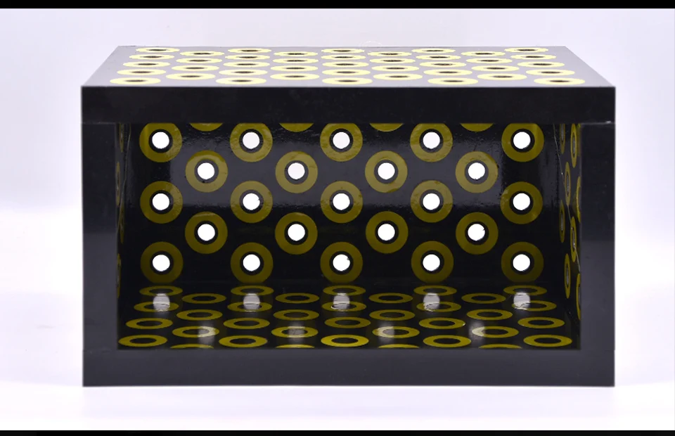 _03