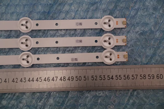 Special Price New 3 PCS*6LEDs 562mm LED backlight strip Replacement for 32 inch LB-M320X13-E1-A-G1-SE2