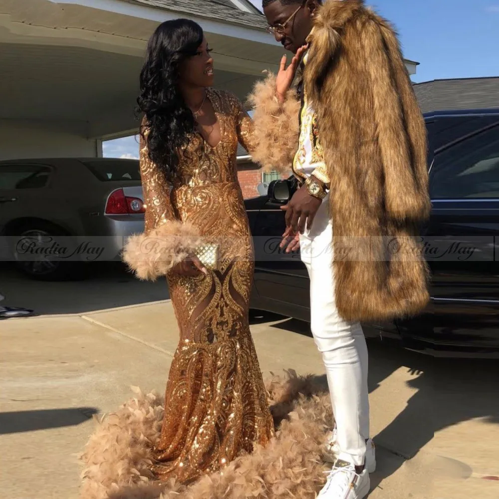 

Gold Sequin Long Sleeve Mermaid Feather Prom Dress for Black Girls V-Neck Illusion African Women Long Evening Dress Party Gowns