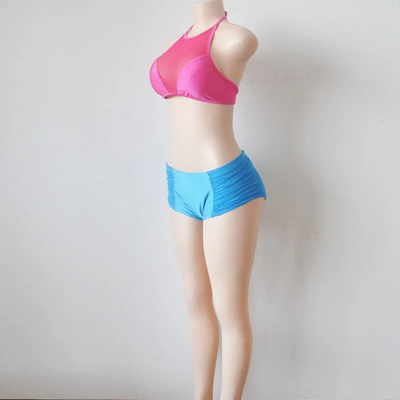 3090789136_768226816