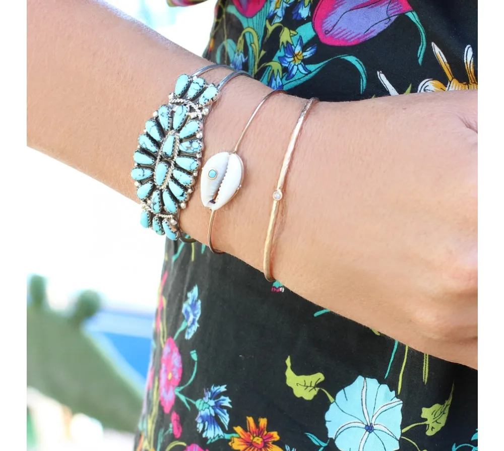 look-combinaison-fleurs-main1-insta_1_1