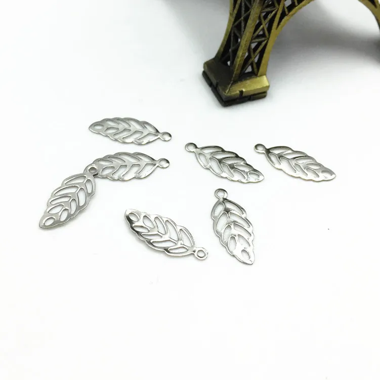 

13x5.5mm 50pcs 304 Stainless Steel Leaf Jewelry Making Dangle Charm Small Pendant DIY for Findings Accessories Craft Material