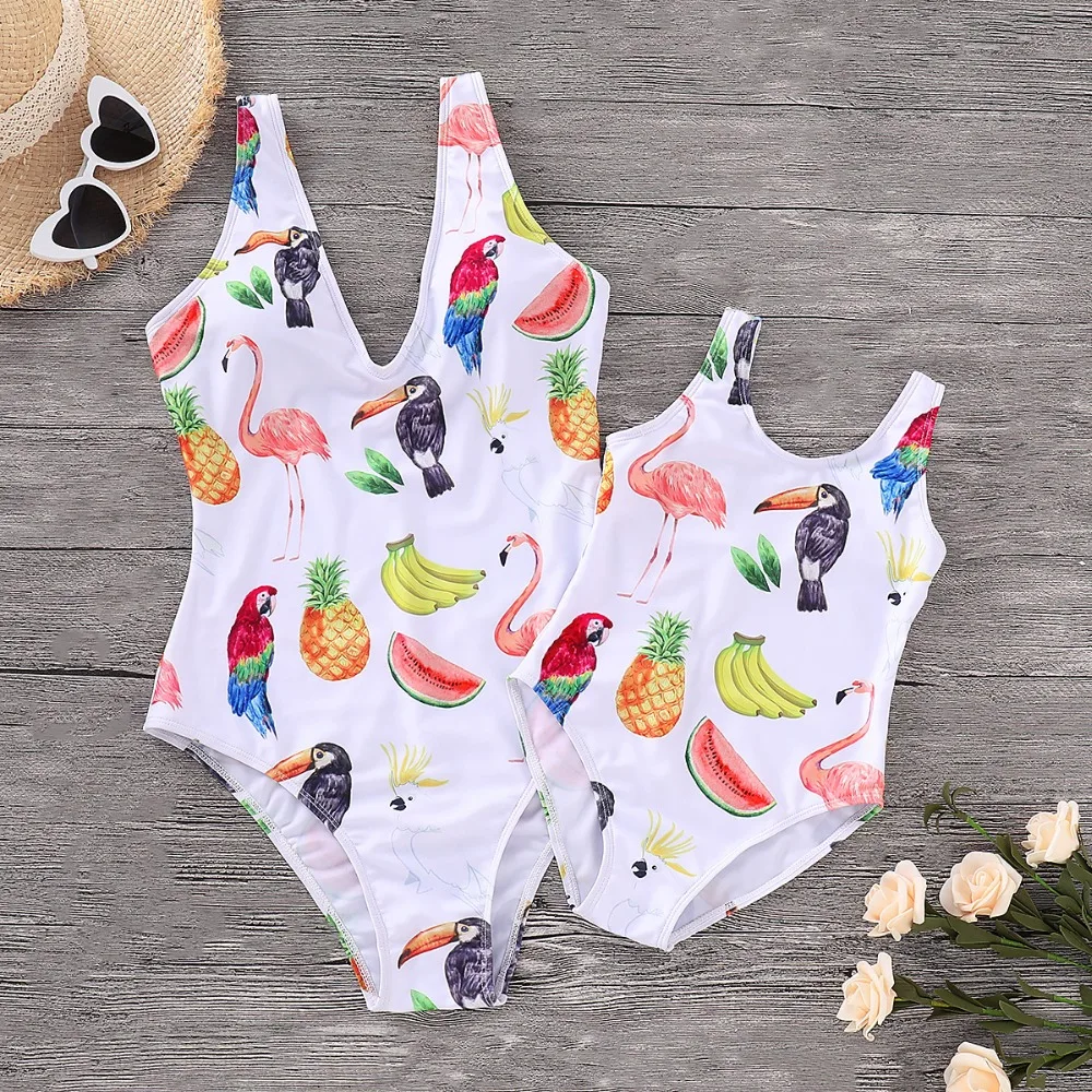 

Family Swimsuits Mommy and Me Clothes Mother Daughter Swimwear Family Matching Outfits Look Mom Mum and Girl Bathing Suits Dress