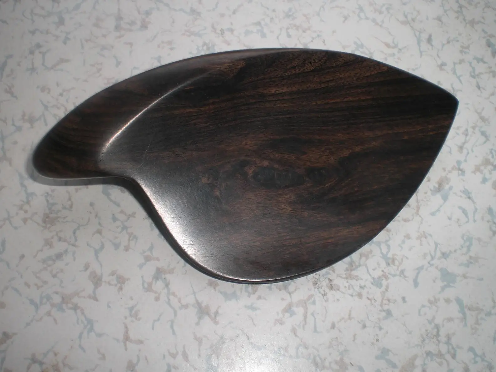 

1 PC Quality Violin Chin rest 4/4 Violin parts Ebony chin rest original color