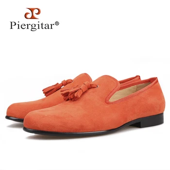 

Piergitar 2018 new Handmade Cow Suede men tassel shoes men's loafers this reliable style is sure to be a core wardrobe staple