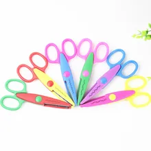 1 PCS Laciness Scissors Metal and Plastic DIY Scrapbooking Photo Colors Scissors Paper Lace Diary Decoration with 6 Patterns