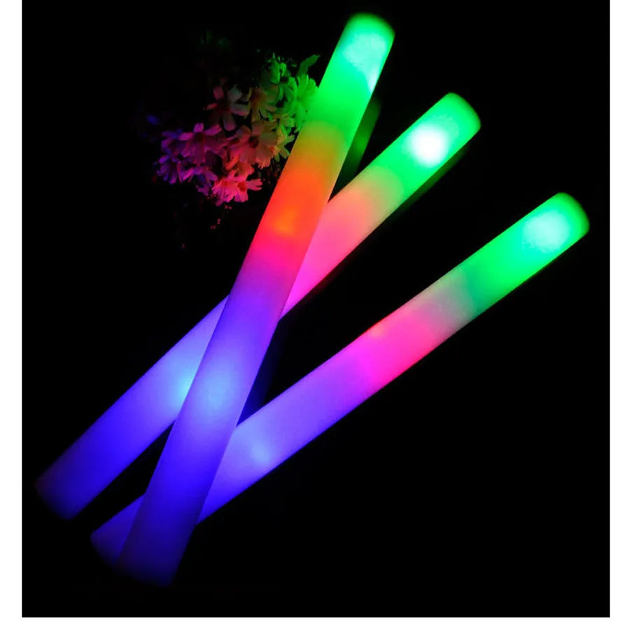 

28 pcs/lot LED Foam Stick 4*4.8cm Multicolor Flashing Batons Red, Blue, Green Cheering Glow Sticks Wedding Party Decoration New