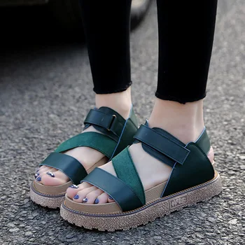 

2018 new round Roman style sandals fashion simple platform shoes.