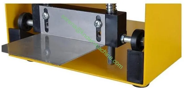 cup sealing machine6