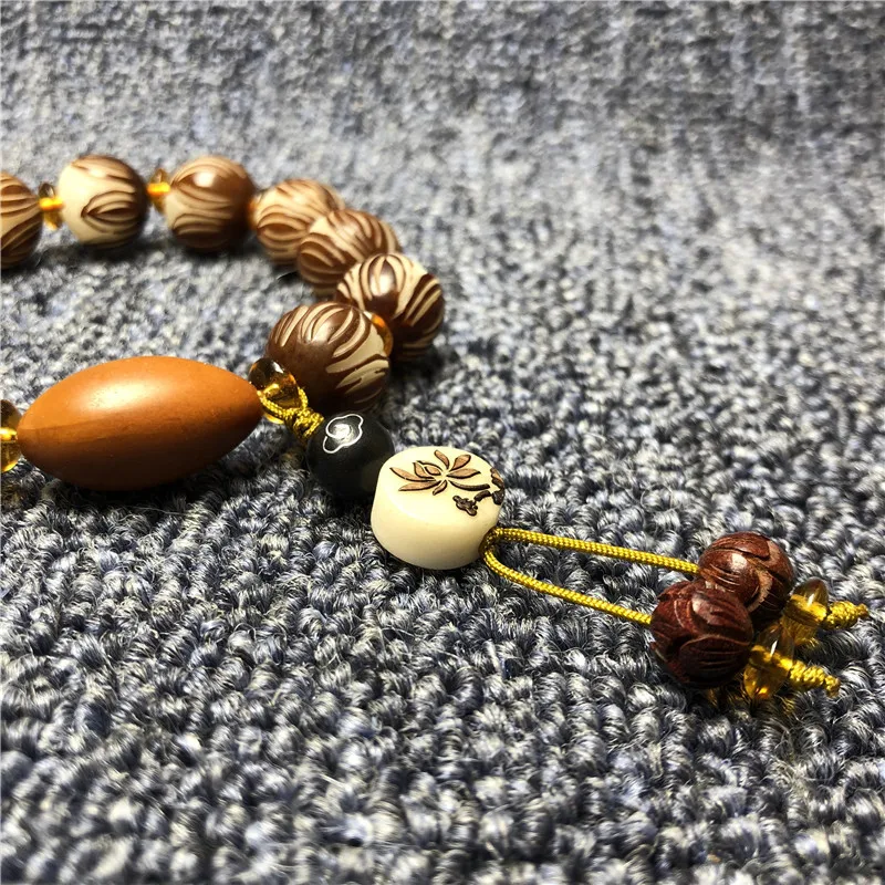 9327917466_1794484995