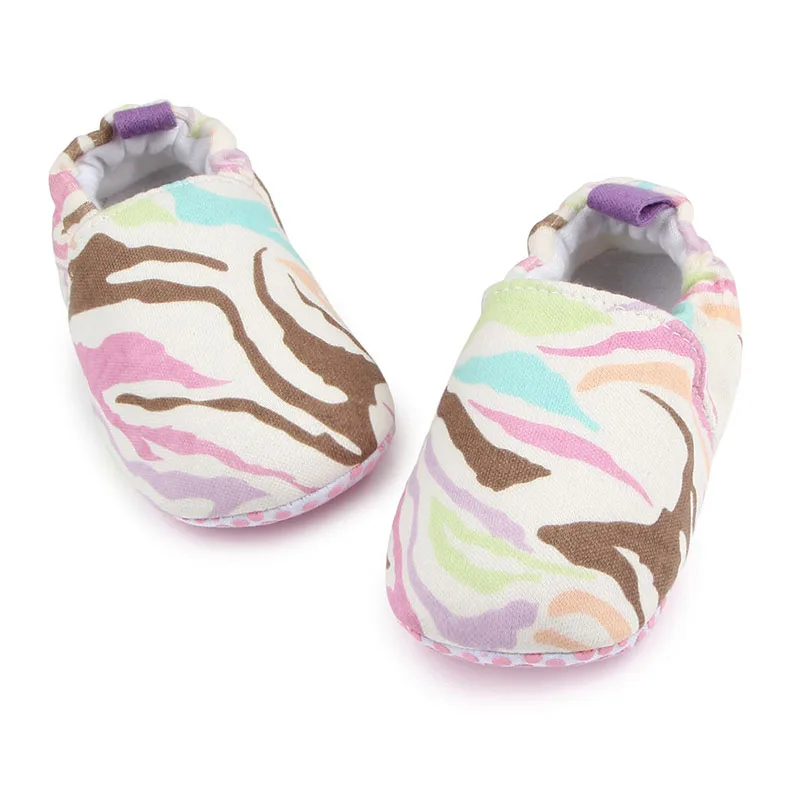 Nieuwe-Kleurrijke-Leuke-Katoen-Soft-Sole-Infant-Pasgeboren-Meisje-En-Jongen-Casual-Schoenen-Peuter (3)