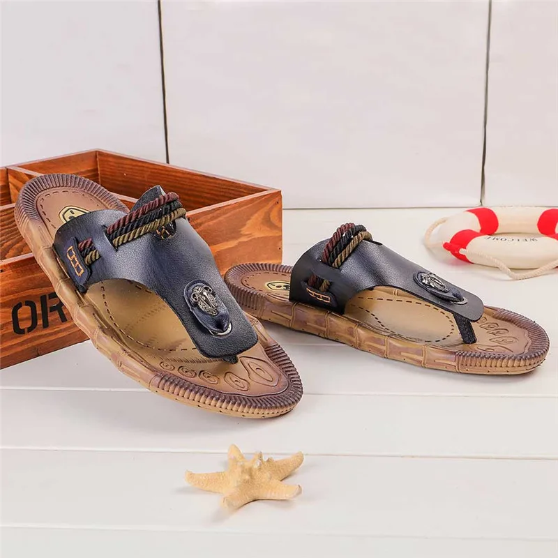 Men's Fashion Casual Flat Flip Flops Slippers Beach Sandals Outdoor Skid Shoes Mans footwear terlik kapcie 40JA3017
