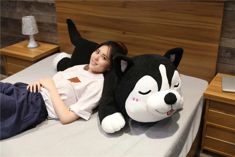 Новая гигантская бархатная Симпатичная плюшевая игрушка из мультфильма «Хаски», мягкая Лежащая собака кукла с подушкой для сна, подарок для детей/девочек, высокое качество