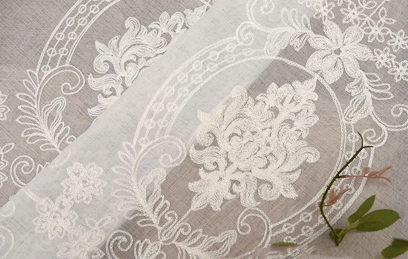 9023679310_1907997296