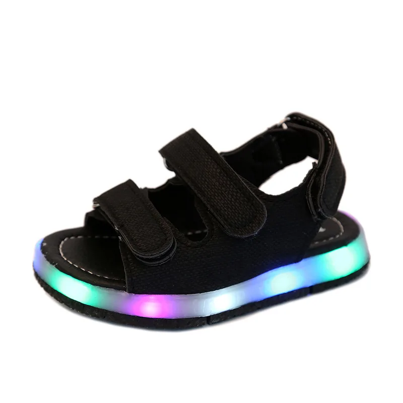 

2017 New Summer Kids Shoes Led Luminous Sandals Boys Girls Pu Leather Light Shoes Children Casual comfortable Cool Beach Sandals