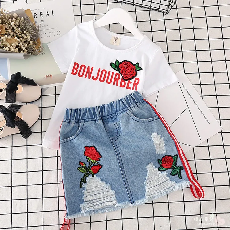 

Fashion Children Girls Clothing Sets Summer 2018 Cotton Two Piece Set Red Rose Print T-shirt + Denim Skirts Kids Stripe Tops
