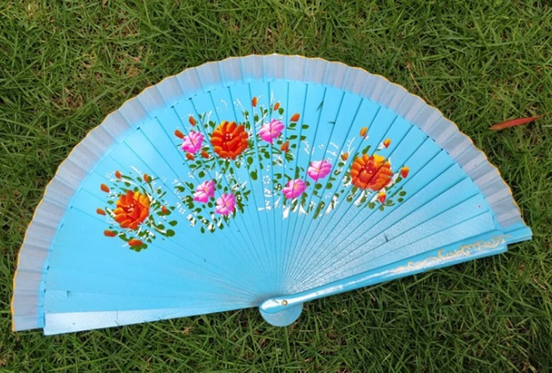 Spanish wood fan 3-3